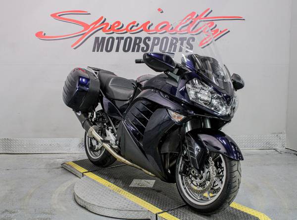 CBS日本公式アカウント02 Kawasaki ZX14R Seat Cowl Installation - YouTube