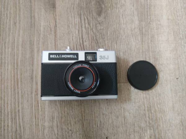 Bell & Howell 35J Camera For Sale - $25 (Los Angeles)63471471140099121