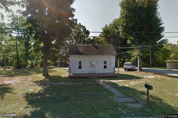 $950.00 / 2br - Newley Renovated 2 Bedroom/1 Bathroom Property For Rent63876482565507121