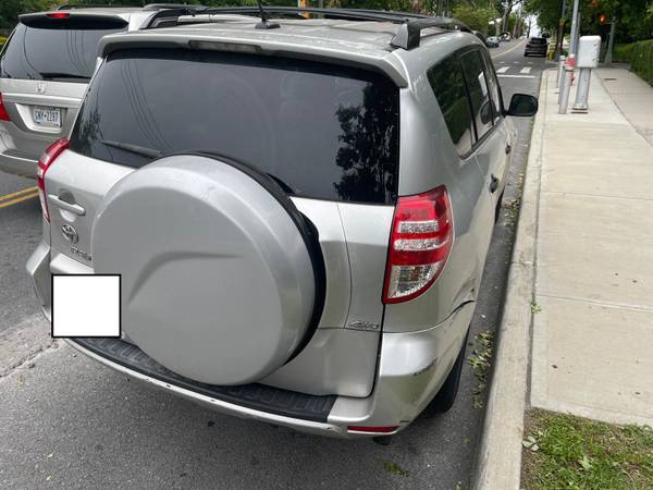 2012 Toyota RAV4 LE (RAV 4) SUV 4x4 AWD - Needs Transmission - $4,800 (QUEENS)63614331023875123