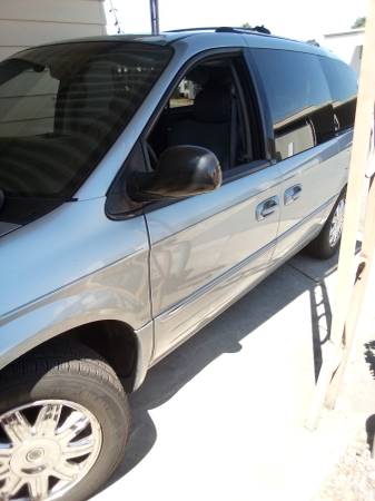 Town and Country 99k 1