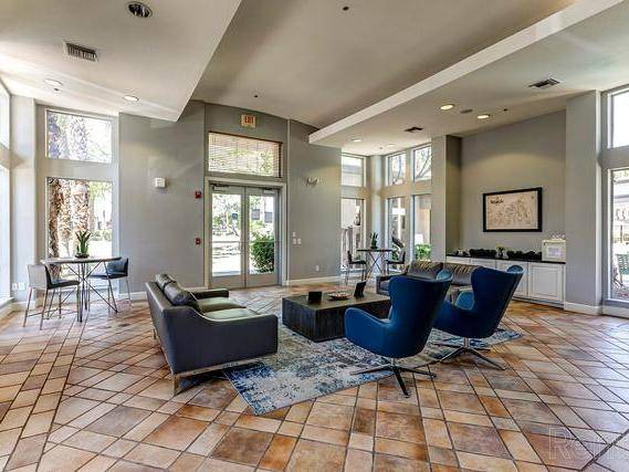 $1,199 / 1br - 779ft2 - Pet Friendly, Microwave, Detached Garages Available (Avondale)64024999110401123