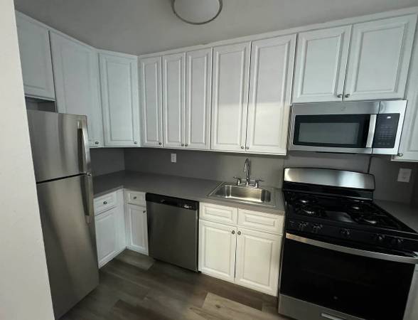 $1,500 / 1br - Amplio 1BR en Flatbush – Cerca de Prospect Park (11226)63698533715073122