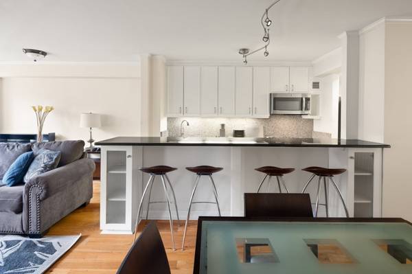 $849,999 / 2br - 1100ft2 - ¡Oportunidad única de poseer un apartamento en Serene Sutton Place!✨63689881463041121