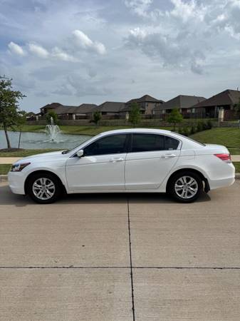2009 Honda Accord - $10,500 (Arlington)63488540461569122