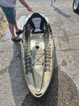 Kayak de pesca - $600 (Redmond)63471364336769123