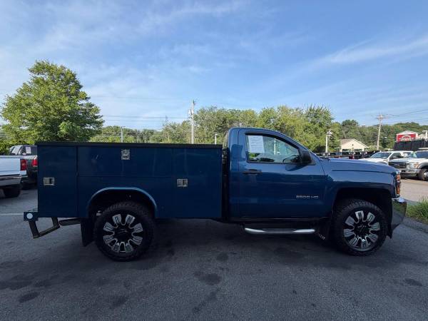 2016 Chevrolet Silverado 2500HD - Photo 6