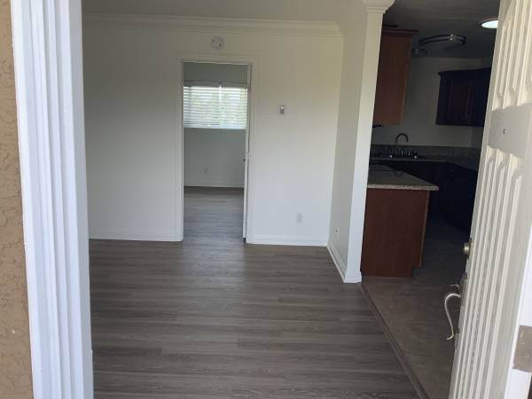 $1,995 / 1br - 700ft2 - La Mesa 1 Bedroom Remodeled Apt. Free Rent Offered OAC! (7350 La Mesita Pl., La Mesa)63933251857154124