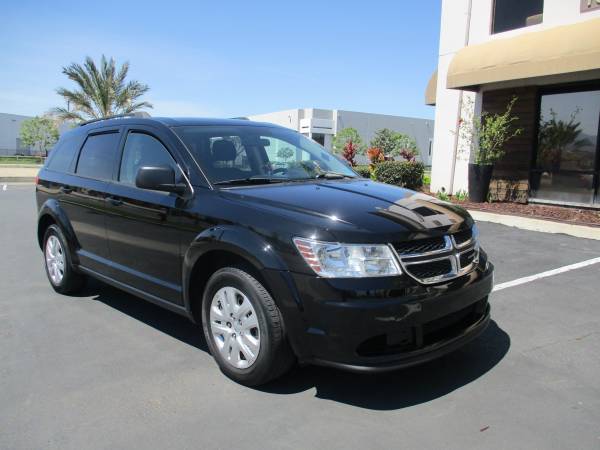 2017 Dodge Journey SE 1