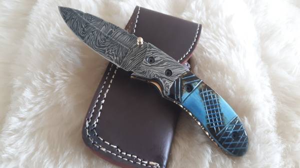 NEW +INDIGO DAMASCUS POCKET KNIFE - $100 (HUNTSVILLE, AL)62970102416513122