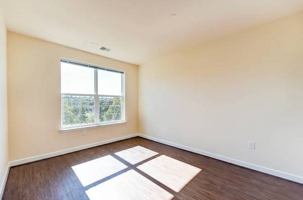 $1,000 / 1br - ¡AHORA OBTÉN UN MES GRATIS EN DEPARTAMENTOS DE UN DORMITORIO! (LAUREL)63822290481153123