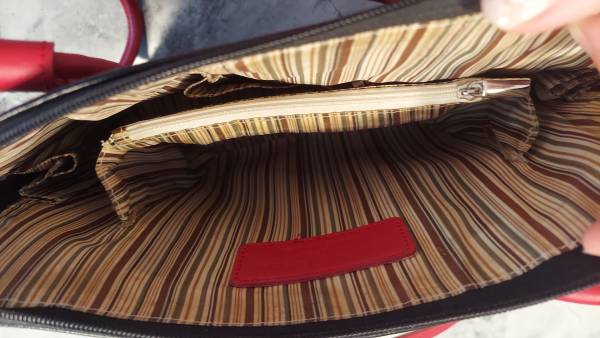 Bolso de cuero, en perfecto estado - $50 (Upper West Side)63435960805633122