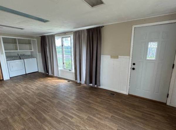 $800 / 2br - Bright 2 Bed Apartment – Quiet Area, Great Neighborhood! (ocala)63963326978819121