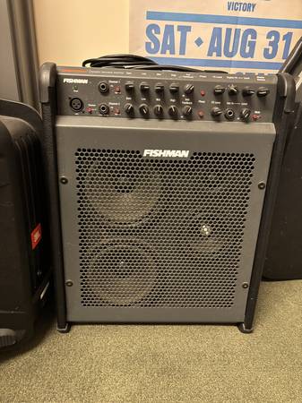 Fishman Loudbox Performer Acoustic Amplifier 1