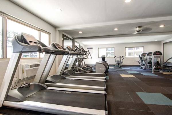 $2,642 / 2br - 858ft2 - Air Conditioning, Walk-In Closets, On-Site Dog Park (13409 Midland Rd, Poway, CA)63657260407043124