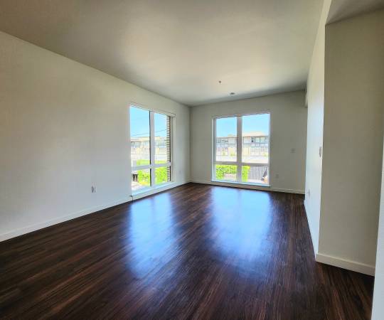 $2,176 / 1br - 696ft2 - Move Into Slabtown For Halloween! Ask About Specials!! (Portland)63820848973187121