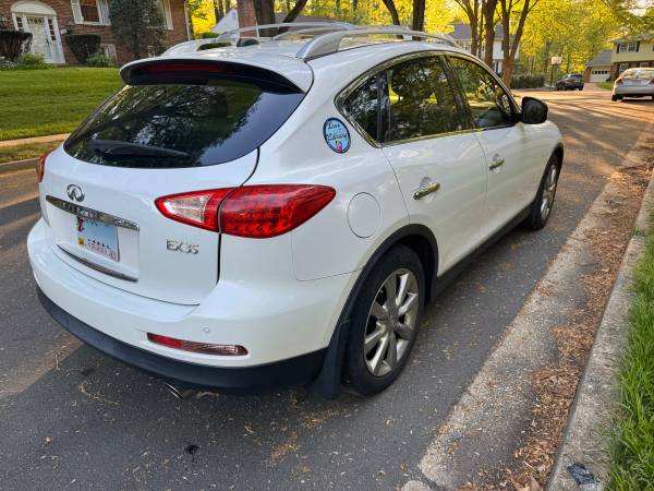 +++ VENDIDO +++ 2008 INFINITI EX35 AWD   * SOLO 73,000 millas  * - $8,995 (Falls Church)63618665096579123