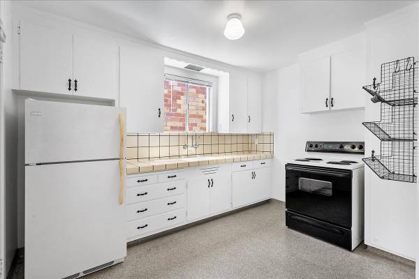 $2,500 / 1br - 3129 Fernside Blvd - 1 bedroom | 1 bath | Cottage (alameda)63880014077443124