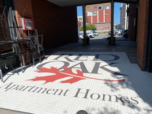 $1,853 / 2br - 1080ft2 - ¡$1000 DE DESCUENTO! Amplio apartamento de 2 habitaciones - Bloque histórico de la Ópera - Admite gatos (30 Hanover St. Manchester)63656262633217122
