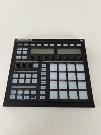 Native Instruments Maschine MKI MIDI Controller 1