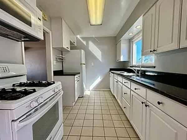 $1,400 / 2br - ***Charming 2 Bed 1 Bath Single Family Home*** (San Diego, CA)63998454855171120