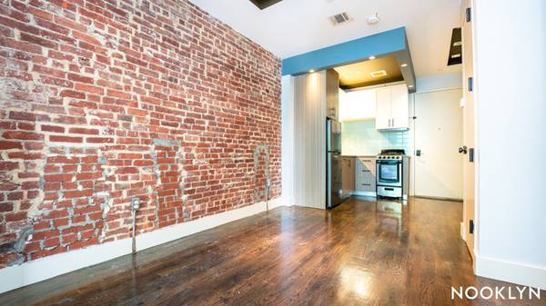 $3,000 / 2br - Renovated 2BR-Pre-War Charm, Modern Finishes & Roof Access (Bed-Stuy)63689844109315120