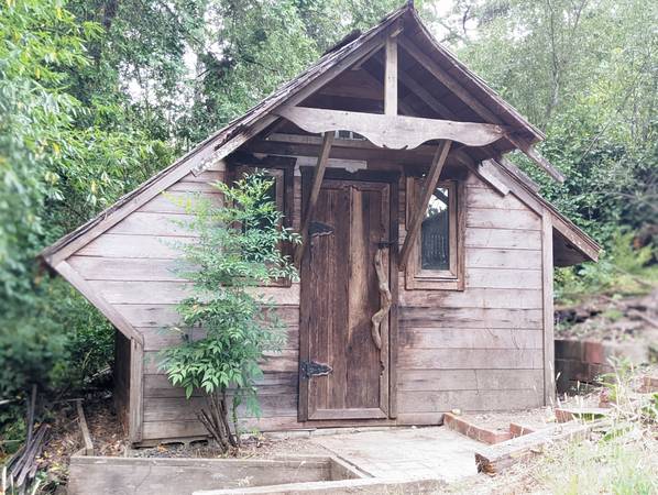 $1,200 / 1br - 100ft2 - Cozy Detached Bedroom Cottage in Private Setting (sebastopol)63668028419331120