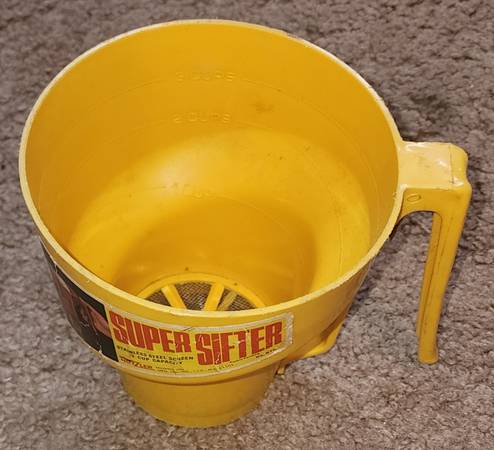 Confectioner's Super Sifter 1