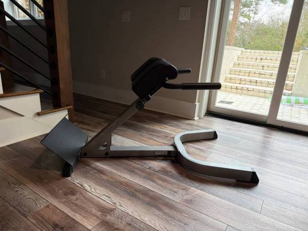 Body Solid  45 degree back hyper extension 1