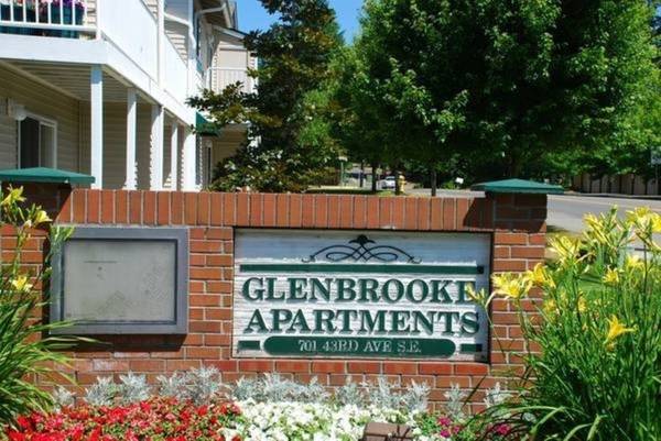 $1,482 / 2br - 844ft2 - Garages Available, Two Playgrounds, 2/bd 1/ba (701 43rd Ave SE, Puyallup, WA)63870757501699123