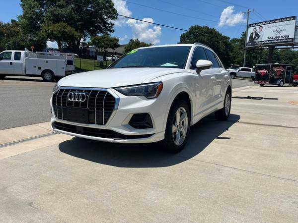 2020 Audi Q3 Premium 45 TFSI quattro AWD CLEAN AutoCheck! wit-Charlott - $17,900 (Denver)63613410958593123