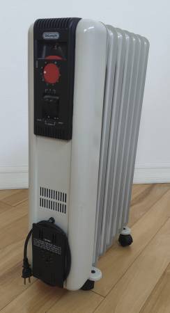 Delonghi oil-filled portable heater 1
