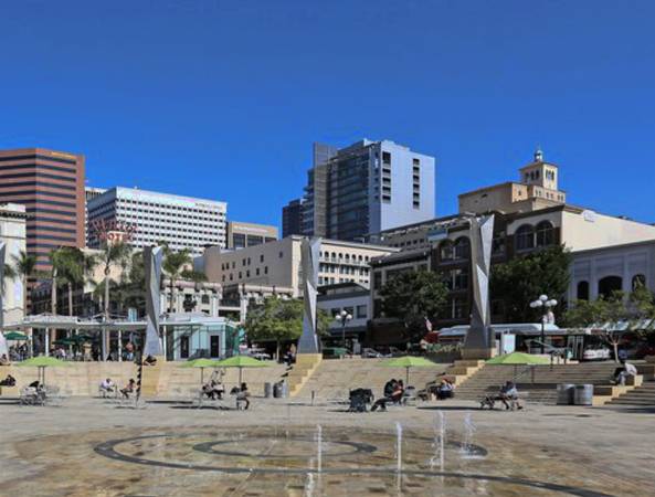 $2,299 / 1br - 1 Bed Apt w/ Open Layout - Urban Lover's Dream - Hard Flooring (Downtown in Gaslamp)63657276297603121