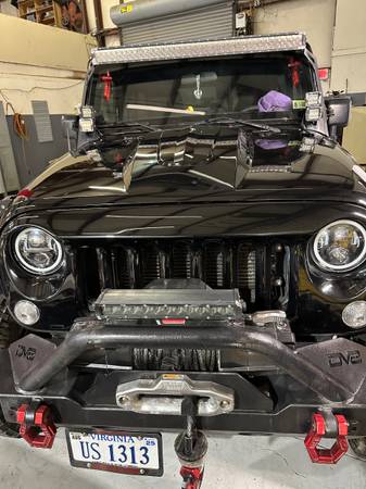 JEEP WRANGLER - $22,000 (STERLING -VA)63616290166787120