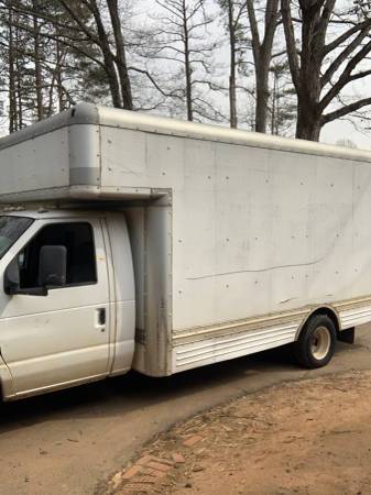 Ford 2006 Econoline 1