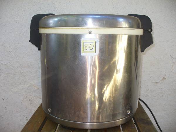 HUGE Commercial Rice Warmer Tar Hong Brand Stainless Steel 50-Cups 1