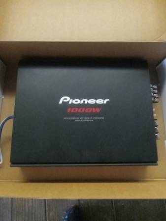 Pioneer 1000w 4/3/2 ch amp for sub woofers bridge able 1