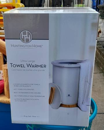 NEW Huntington Home Towel Warmer 1