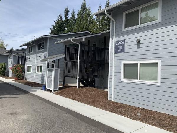 $1,375 / 474ft2 - Walk-in Closet, Ceiling Fans, Onsite Property Manager, Storage Space63688567499137122
