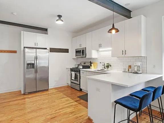 $629 / 2br - Bedroom and Ensuite Bath Included in Quiet Residence Today (Brooklyn)63689591586563121