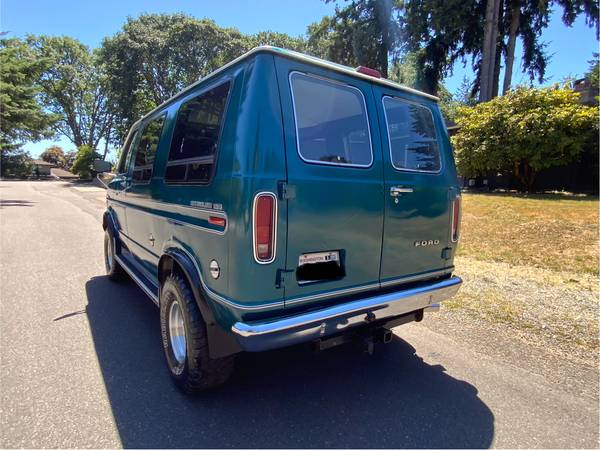 Furgón Ford 4x4 Econoline 150 SWB de 1978, corto, furgón corto, club wagon 4WD - $8.900 (Tacoma)63617398844675122