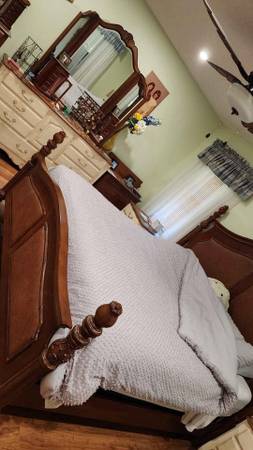 King Size Comforter 1