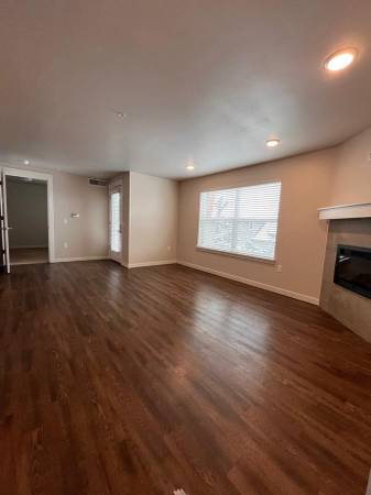 $1,619 / 1 hab. - 768 pies² - Escapada exclusiva de 1 hab./1 baño con patio, administración en el lugar (Distrito Old Farm)63839291972995124