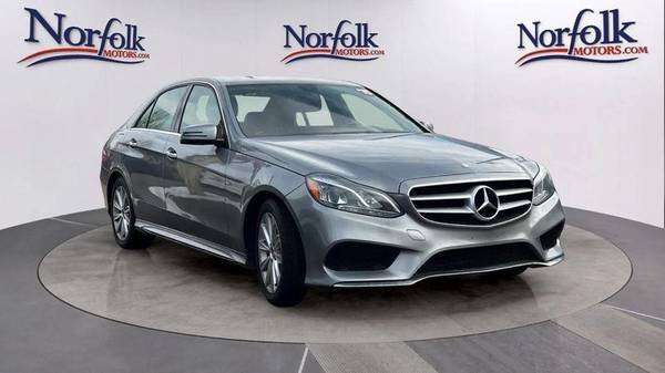 2015 Mercedes-Benz E-Class E 350 4MATIC Lujo AWD con Navegación, Techo Solar, - $14,995 (+ Norfolk Motors West)63621853105793122
