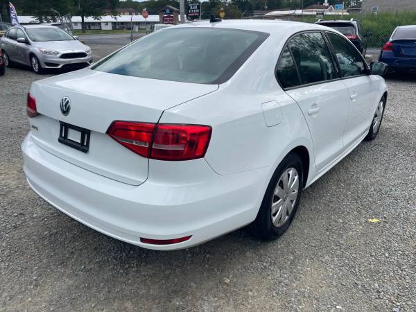 2015 Volkswagen Jetta - Everyone is Approved - $7,995.0063436000853377124
