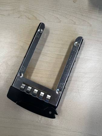 2.5" SAS/SATA Hard Drive Tray Caddy - Universal Server Hot- Swap 1