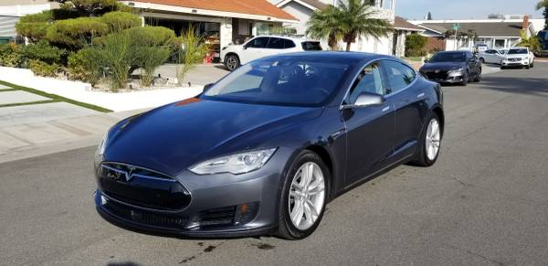 2015 Tesla Model S 70 ONLY 66K Original Free Unlimited Supercharging 1
