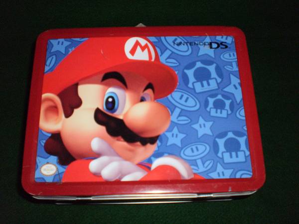SUPER MARIO Nintendo DS TIN METAL Lunchbox Carrying Case 1
