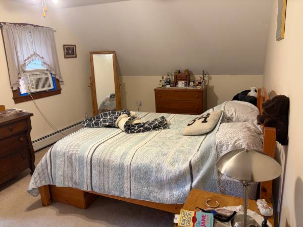 $1,400 / 2br - 2-Bedroom Apartment – 2nd Floor in Owner-Occupied Two-Family Home64017044879235122