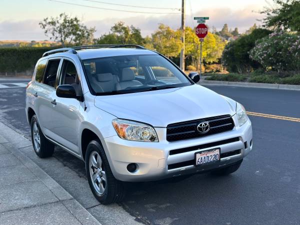 2007 Toyota RAV4 / Propietario original - $6,800 (hayward / castro valley)63470900451969123